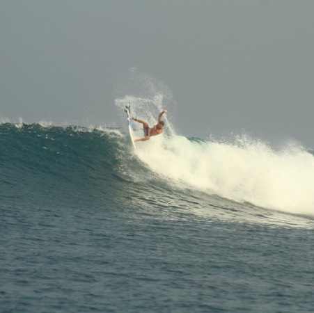 4bobs , la vague a manœuvre des mentawai